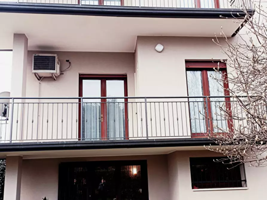 casa indipendente in vendita a Costabissara