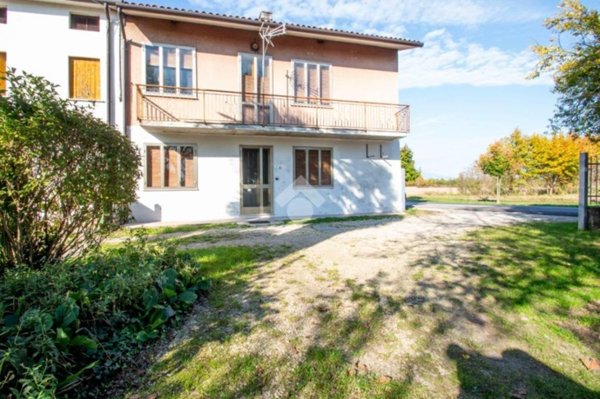 casa indipendente in vendita a Costabissara in zona Motta