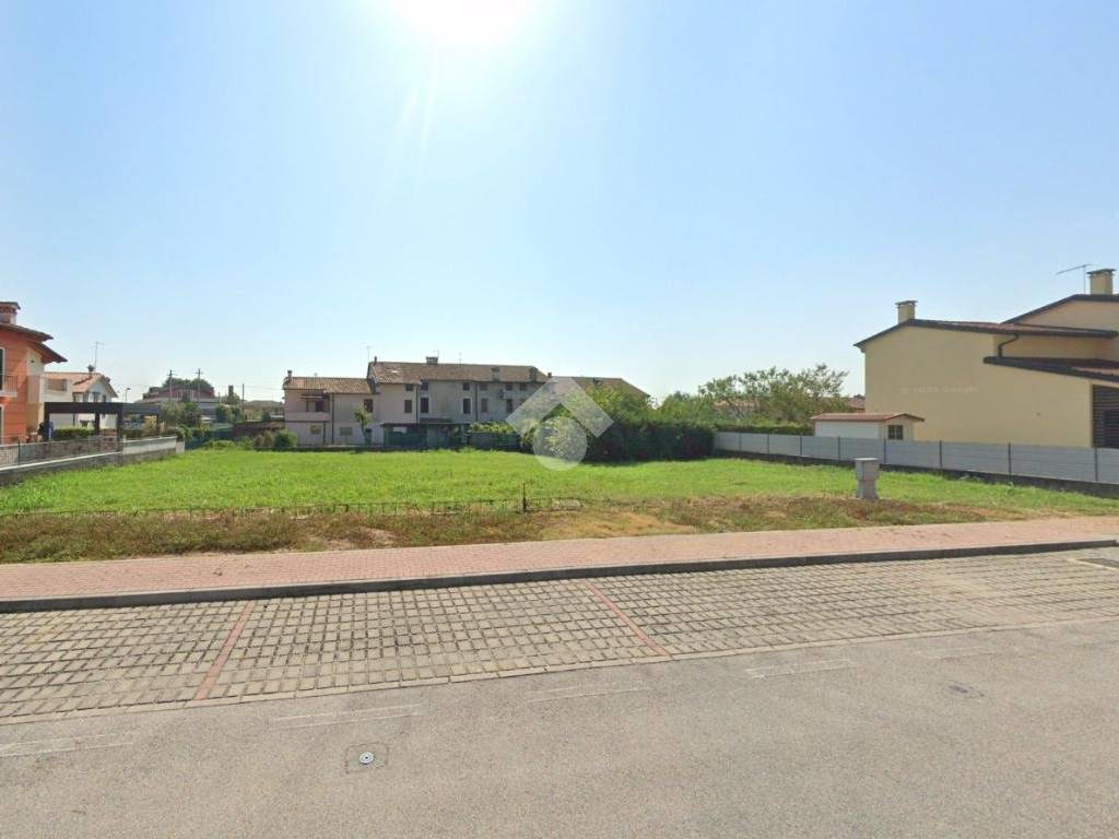 terreno edificabile in vendita a Costabissara