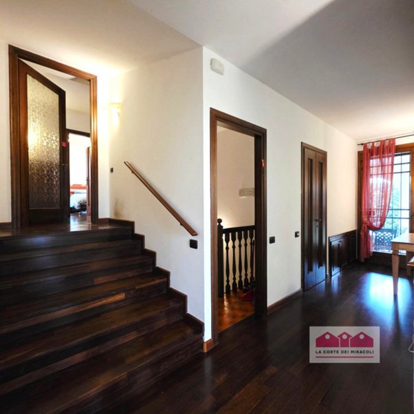 casa indipendente in vendita a Costabissara