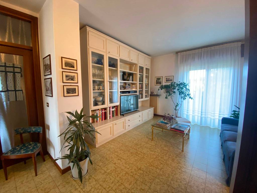 appartamento in vendita a Costabissara in zona Motta