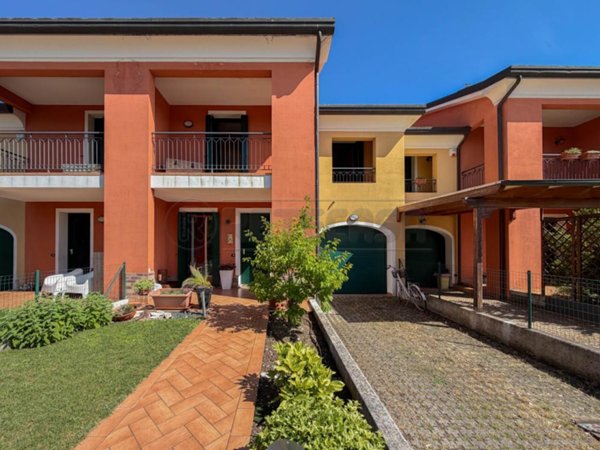 casa indipendente in vendita a Costabissara
