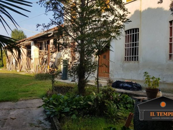 casa indipendente in vendita a Costabissara in zona Motta