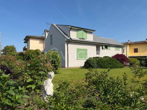 casa indipendente in vendita a Costabissara