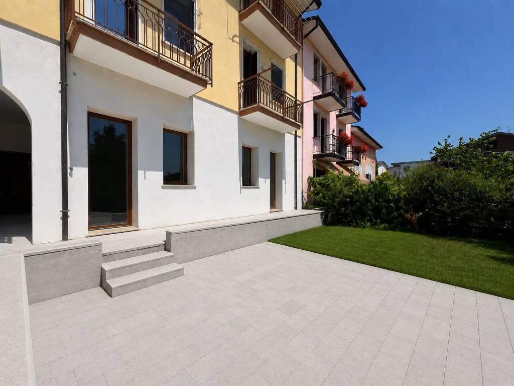 appartamento in vendita a Costabissara