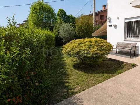 appartamento in vendita a Costabissara in zona Motta