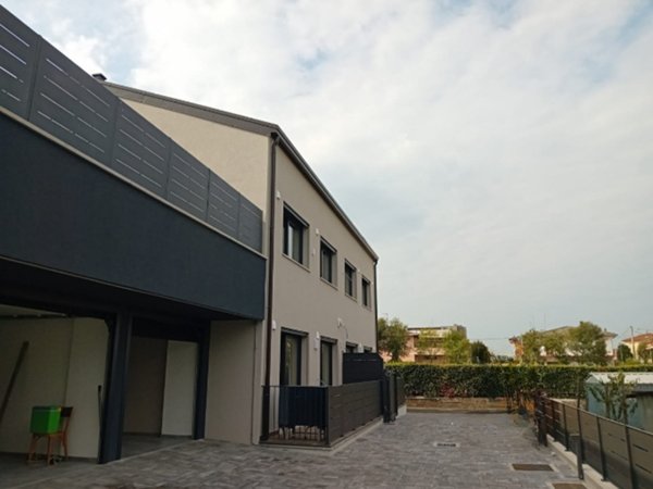 appartamento in vendita a Creazzo in zona Olmo