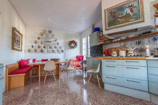 casa indipendente in vendita a Creazzo