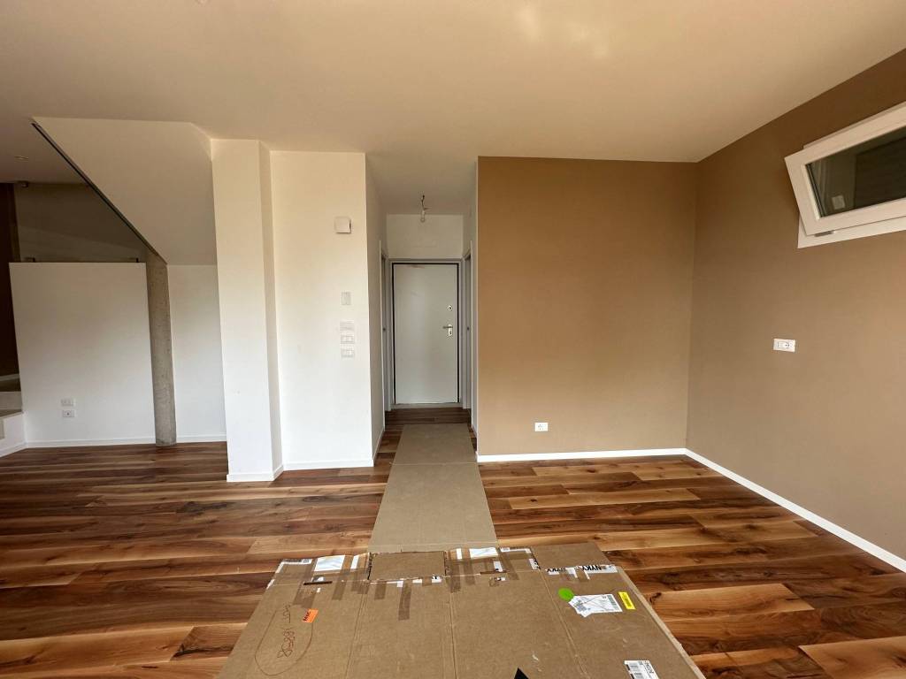 casa indipendente in vendita a Creazzo