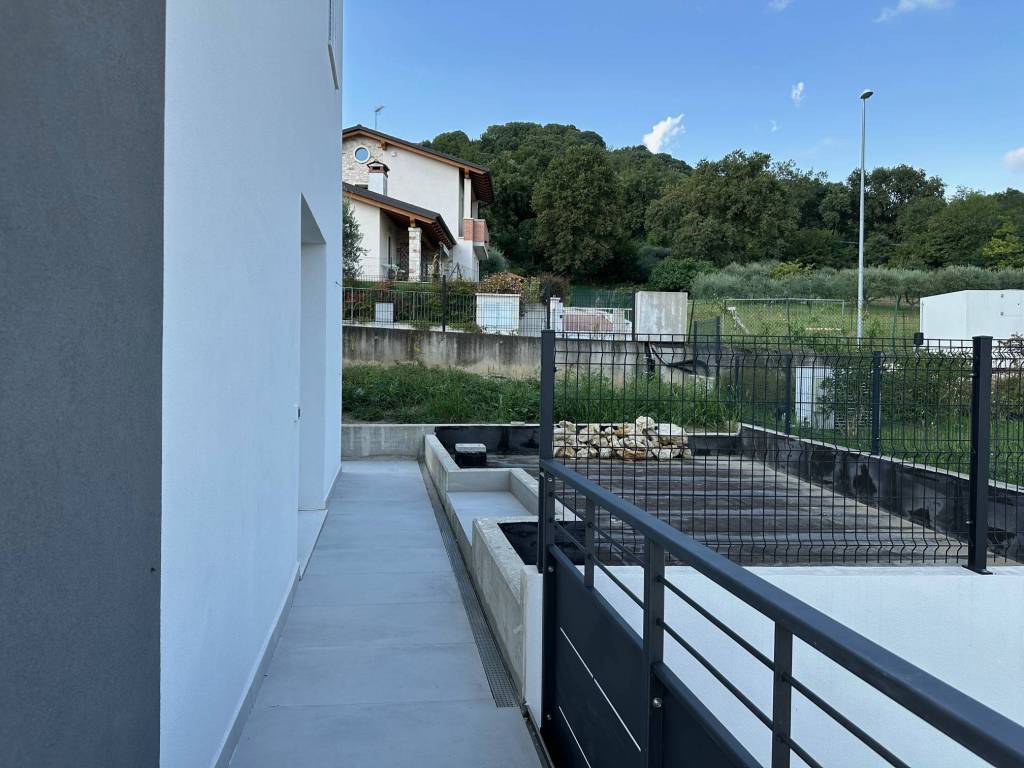 casa indipendente in vendita a Creazzo