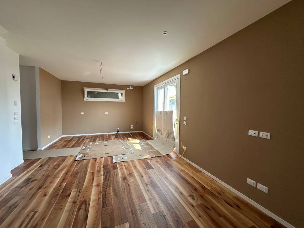 casa indipendente in vendita a Creazzo