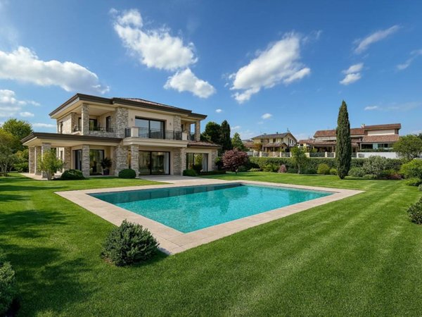 villa in vendita a Creazzo