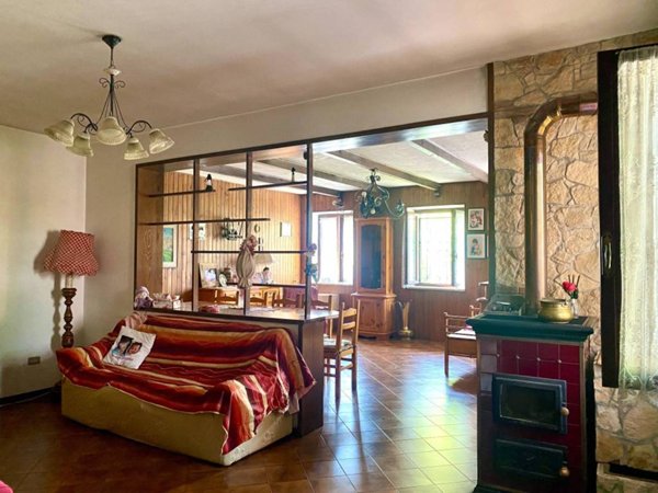 casa indipendente in vendita a Creazzo