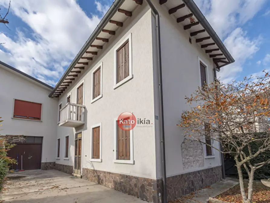 casa indipendente in vendita a Creazzo