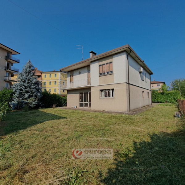 casa indipendente in vendita a Creazzo in zona Olmo