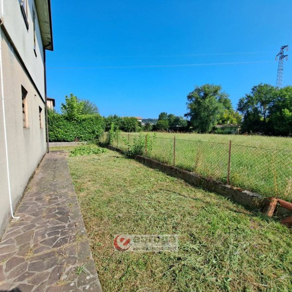casa indipendente in vendita a Creazzo in zona Olmo