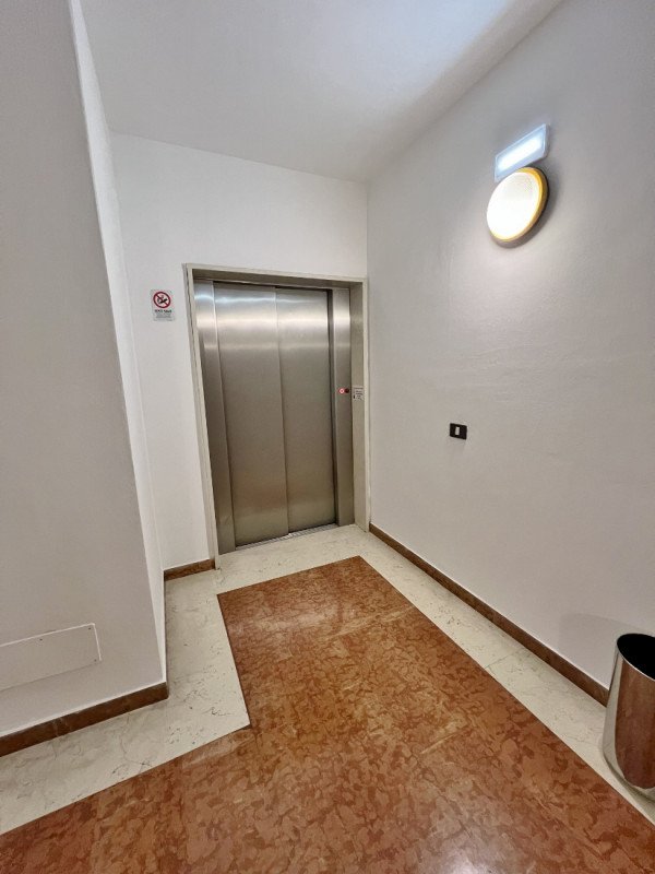 ufficio in vendita a Creazzo