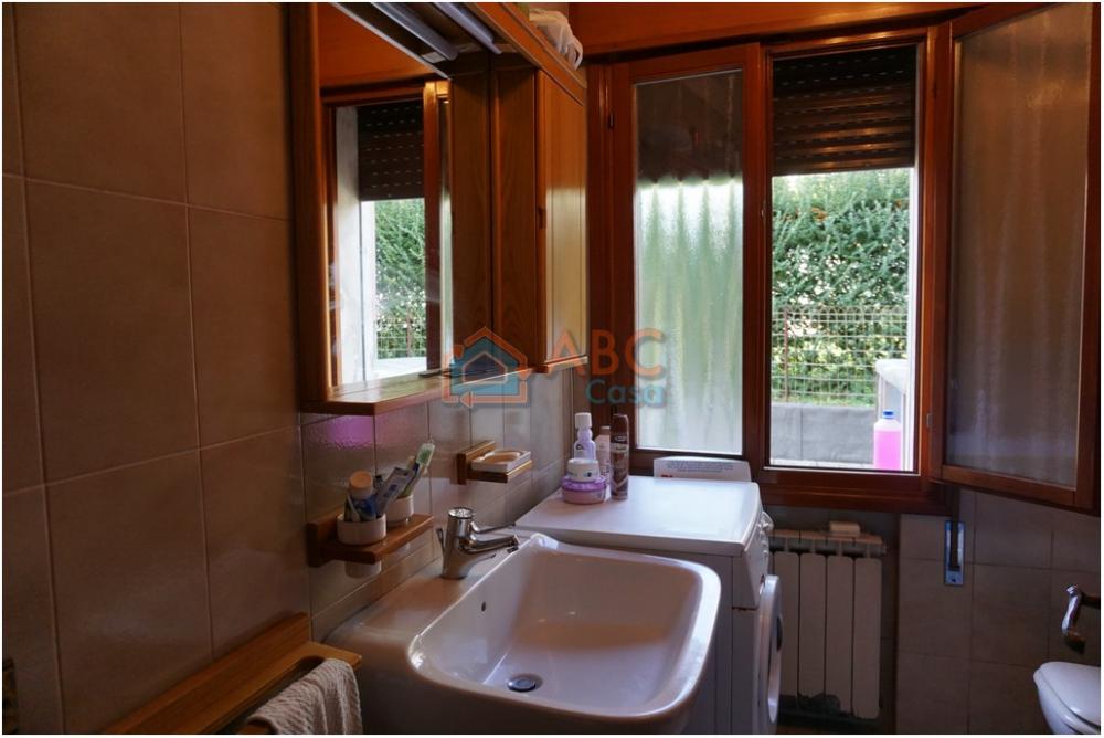 casa indipendente in vendita a Creazzo