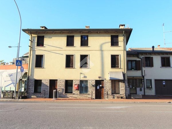 negozio in affitto a Creazzo in zona Olmo