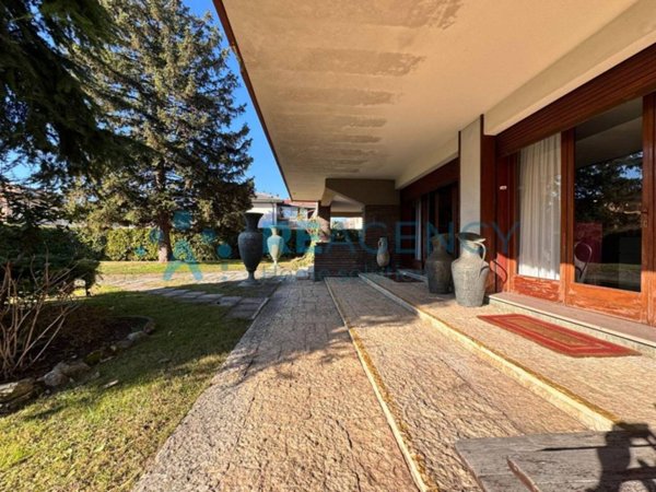 casa indipendente in vendita a Creazzo in zona Olmo