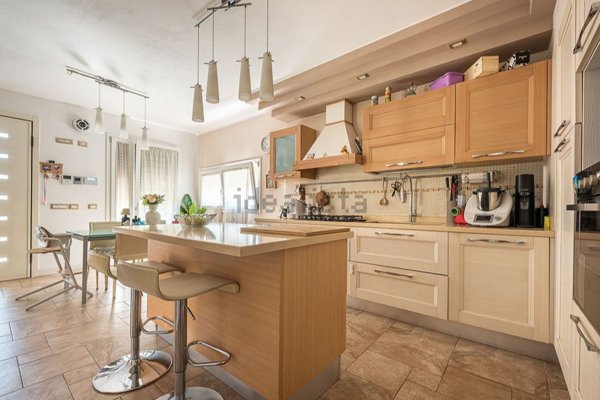 casa indipendente in vendita a Creazzo