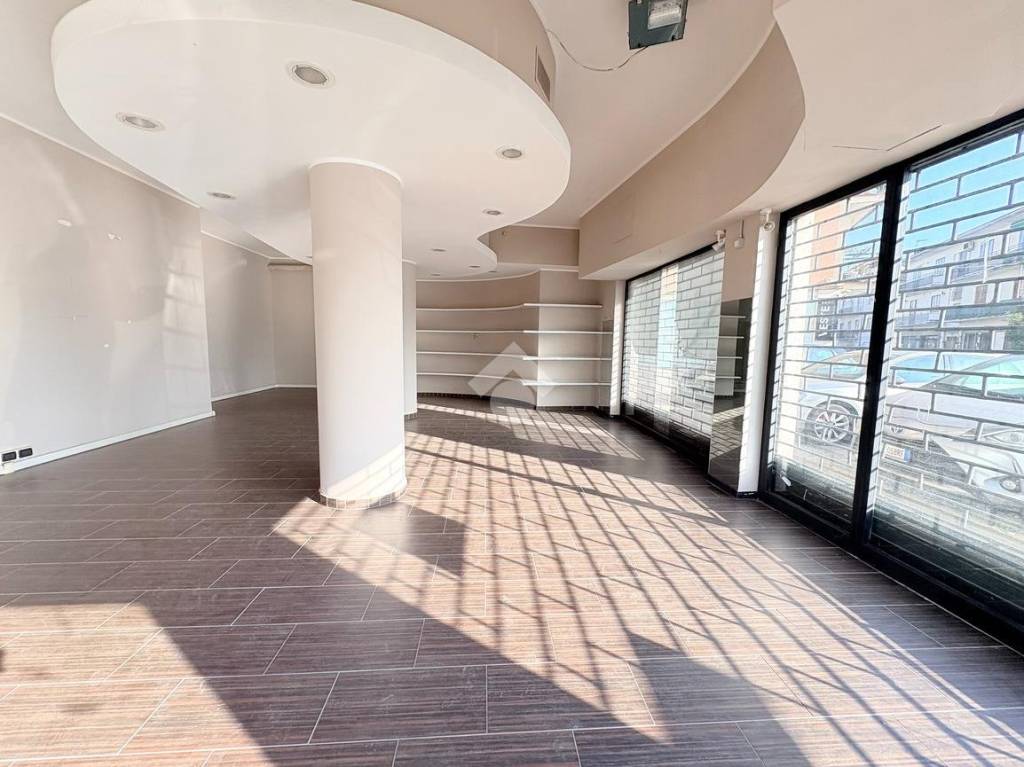 negozio in vendita a Creazzo