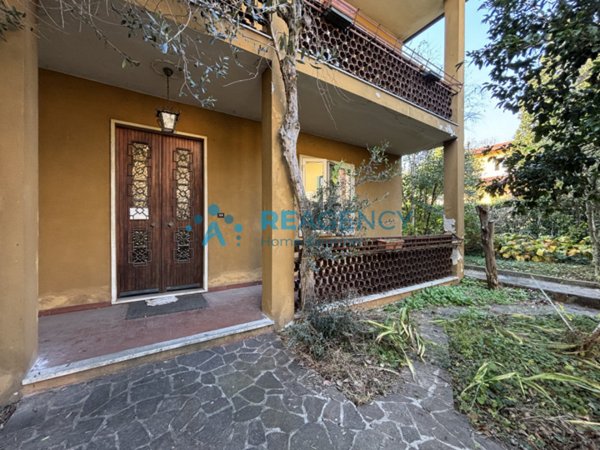 casa indipendente in vendita a Creazzo