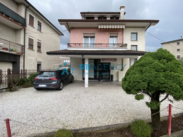 negozio in vendita a Creazzo