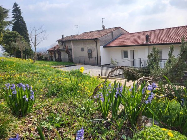 casa indipendente in vendita a Creazzo