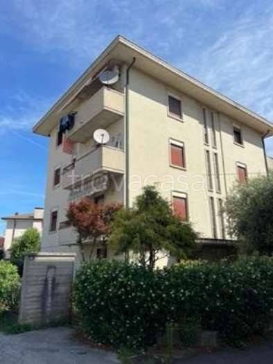 appartamento in vendita a Creazzo in zona Olmo