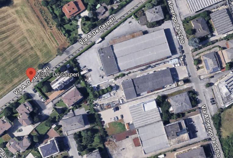 locale commerciale in vendita a Creazzo