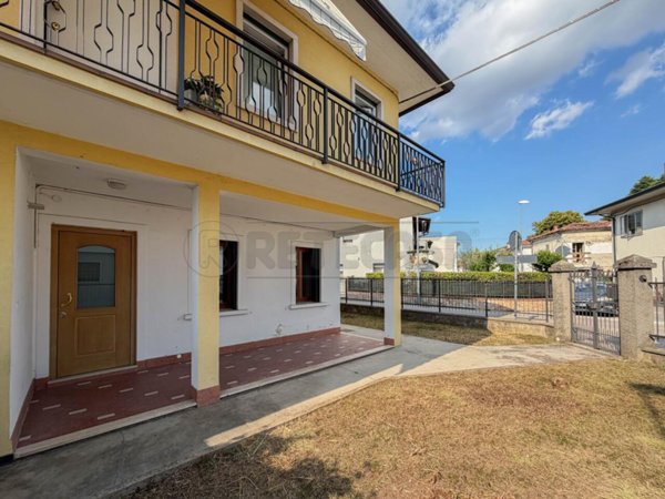 appartamento in vendita a Creazzo in zona Olmo