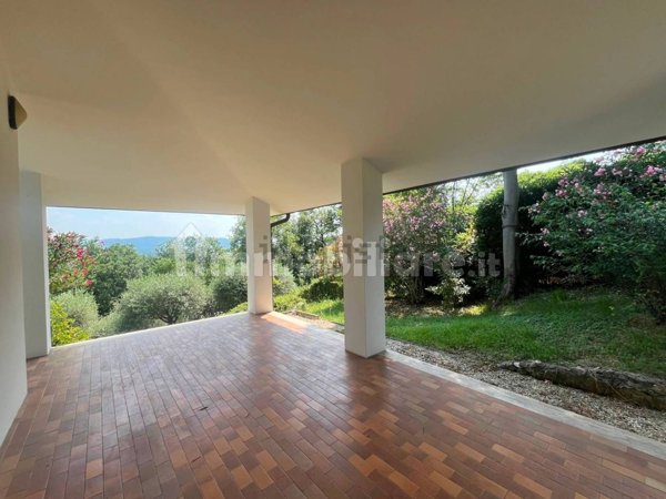 casa indipendente in vendita a Creazzo