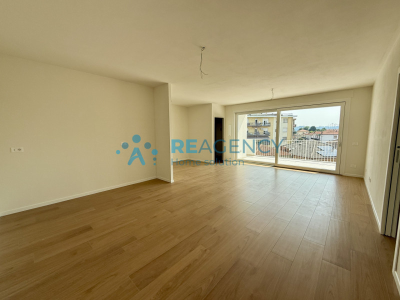 appartamento in vendita a Creazzo in zona Olmo