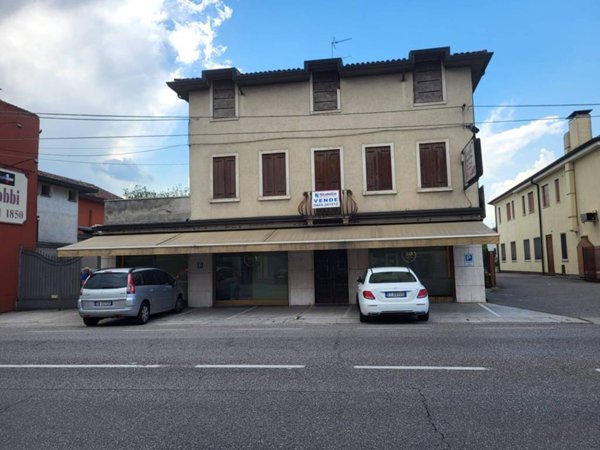 casa indipendente in vendita a Creazzo in zona Olmo