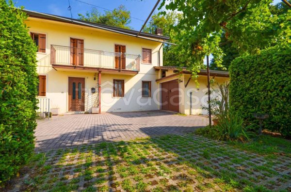casa indipendente in vendita a Creazzo in zona Olmo