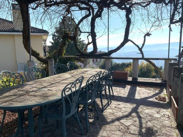 casa indipendente in vendita a Creazzo in zona Olmo