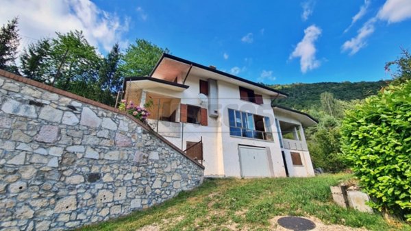 casa indipendente in vendita a Crespadoro in zona Campodalbero