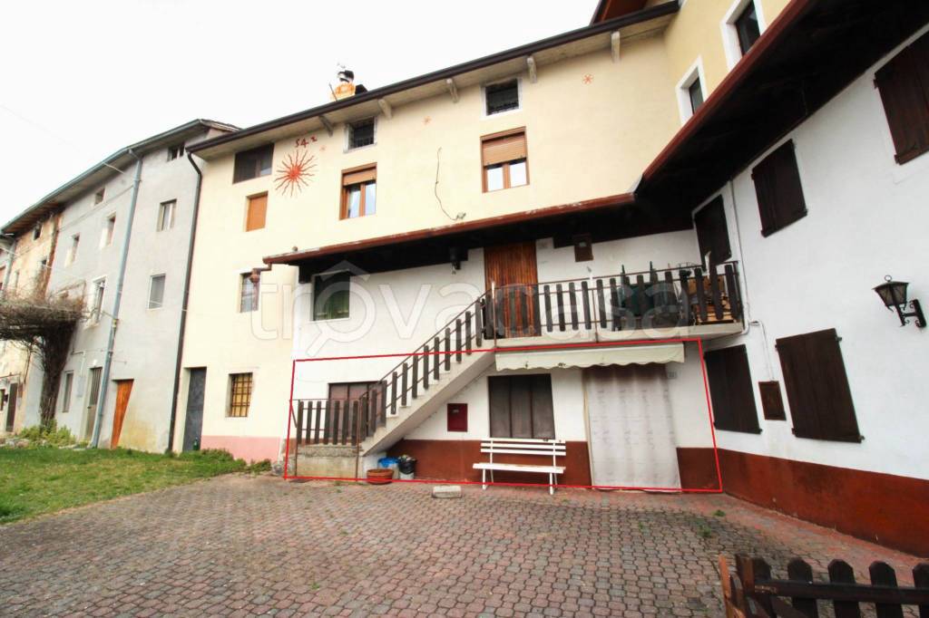 appartamento in vendita a Crespadoro in zona Marana