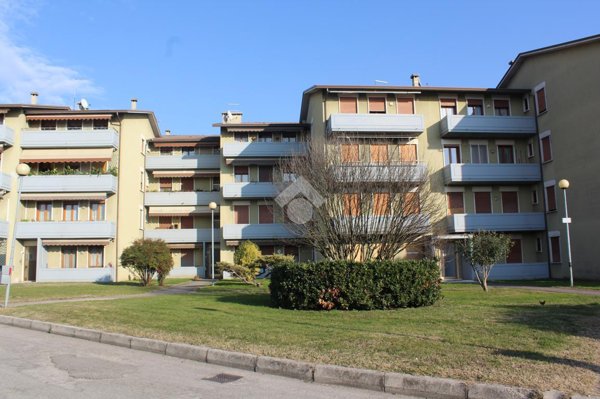 appartamento in vendita a Dueville in zona Passo di Riva