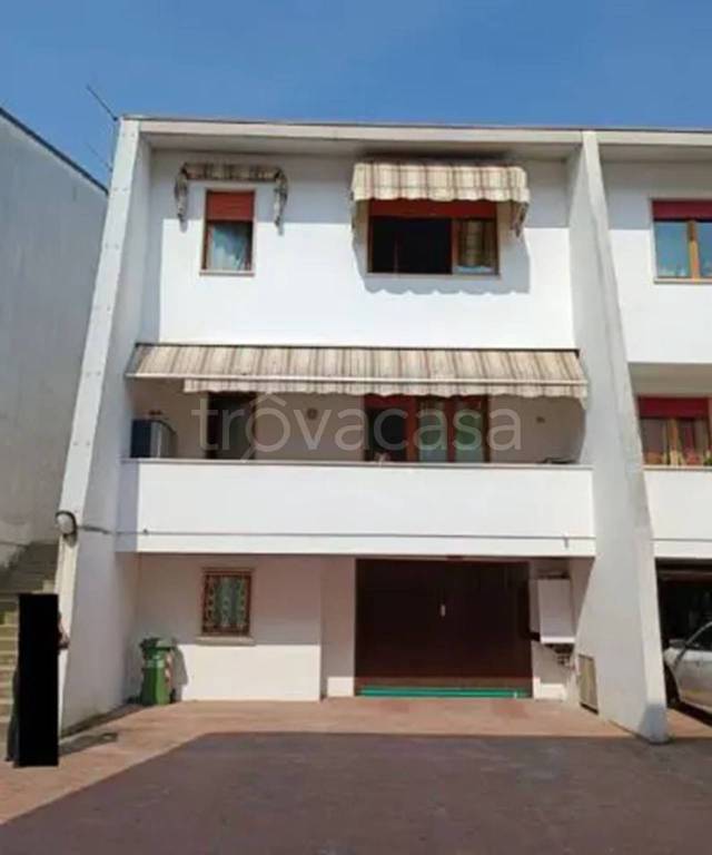 casa indipendente in vendita a Dueville