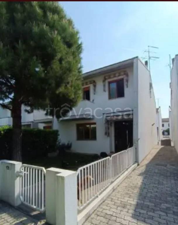 casa indipendente in vendita a Dueville