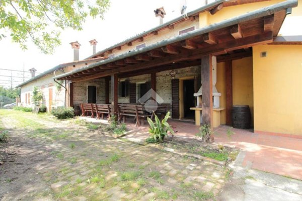 casa indipendente in vendita a Dueville