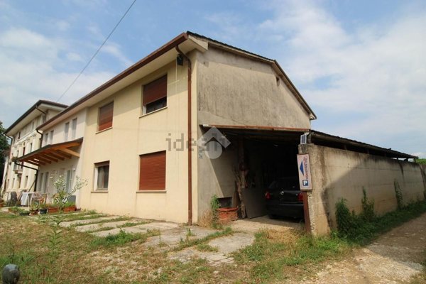 casa indipendente in vendita a Dueville