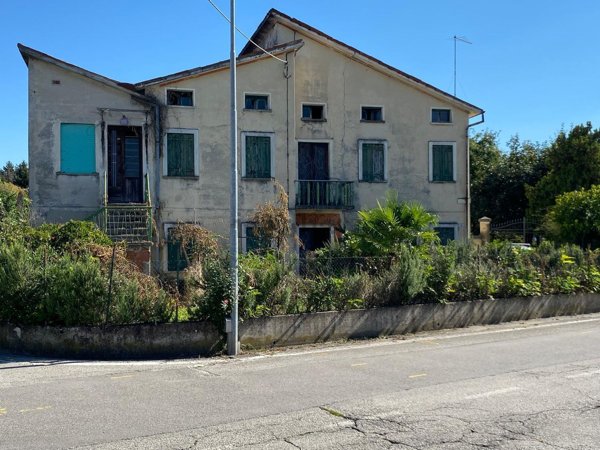 casale in vendita a Dueville