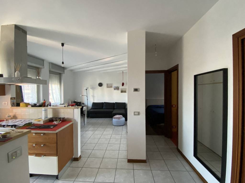 appartamento in vendita a Dueville in zona Povolaro