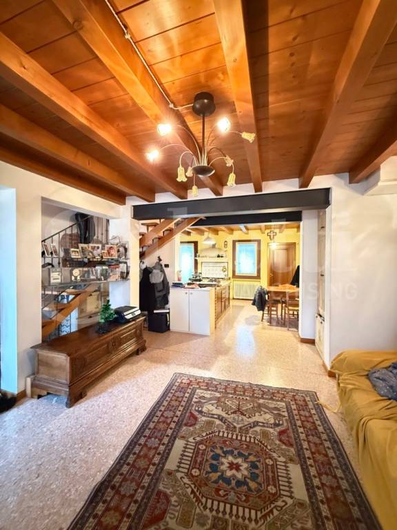 casa indipendente in vendita a Dueville