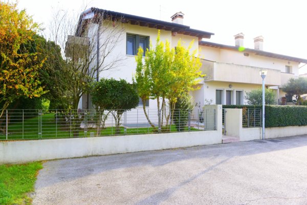 casa indipendente in vendita a Dueville