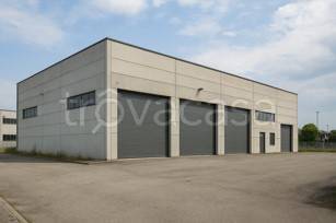 locale commerciale in vendita a Dueville