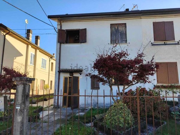 casa indipendente in vendita a Dueville in zona Vivaro